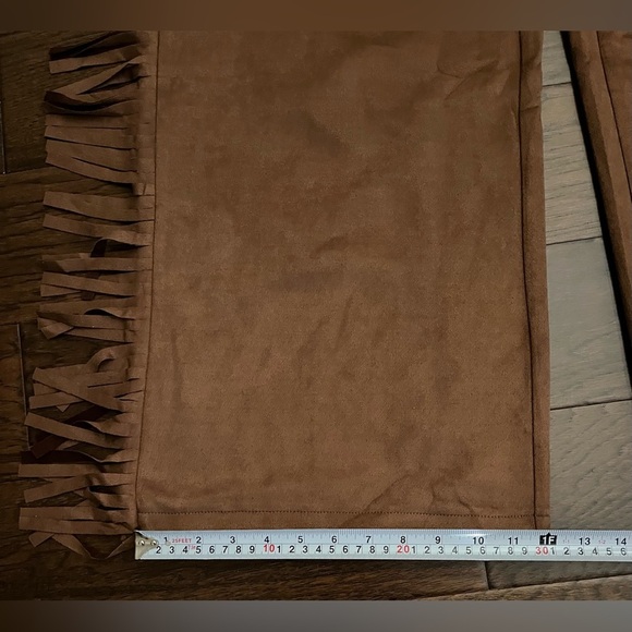 NWT MICAS Women’s Brown Faux Suede Fringe Wide Leg Pants Size Large Pockets - Picture 8 of 11